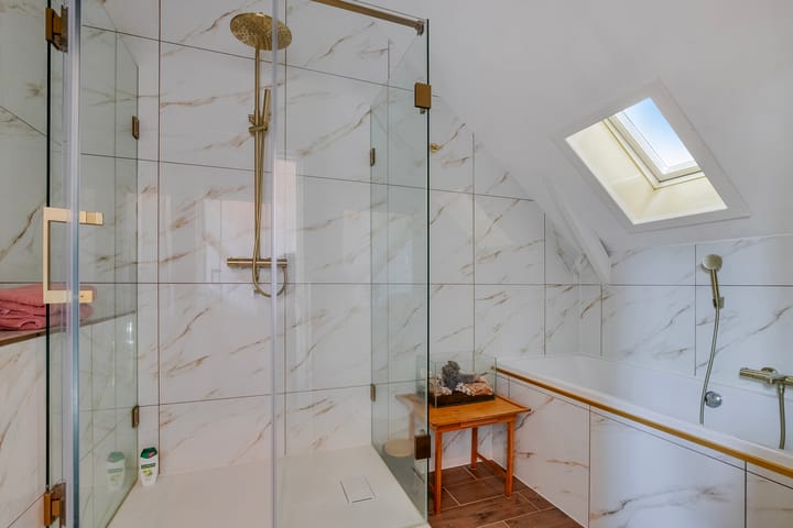 Foto 16 van Burgemeester Venemastraat 13