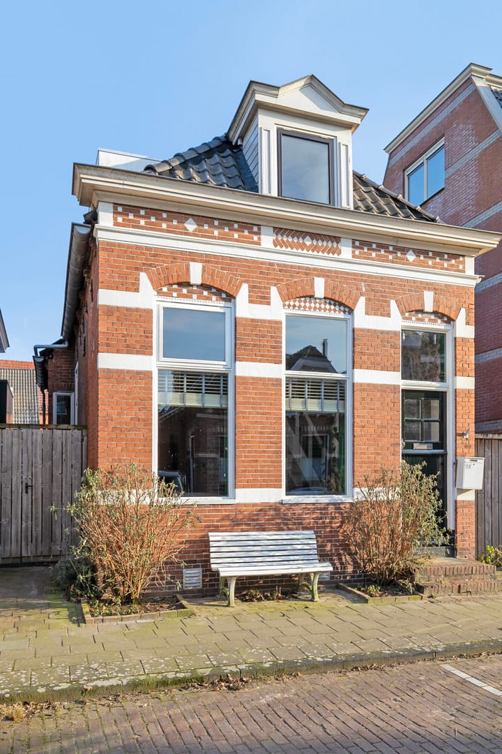 Foto 25 van Burgemeester Venemastraat 13