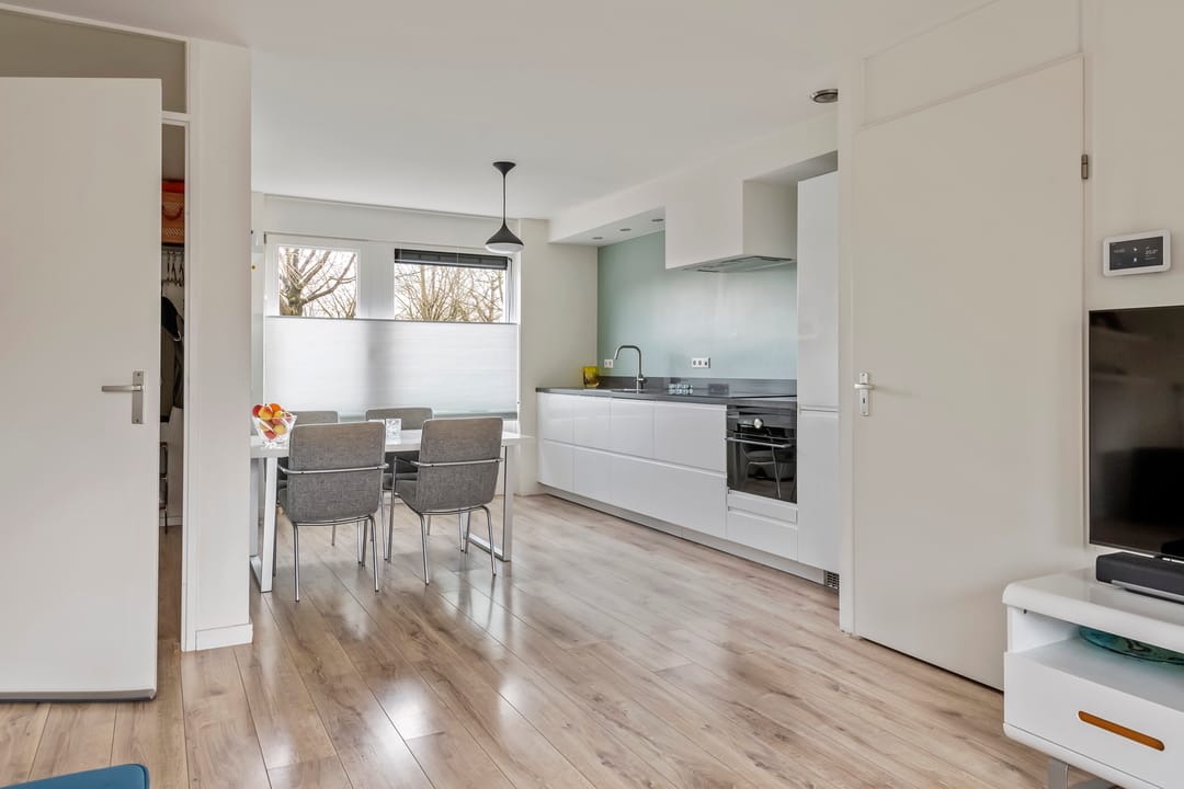 Photo 13 of J.H. L.-van Herwaardenstraat 65