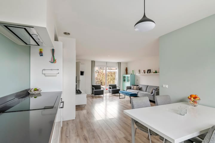 Photo 14 of J.H. L.-van Herwaardenstraat 65