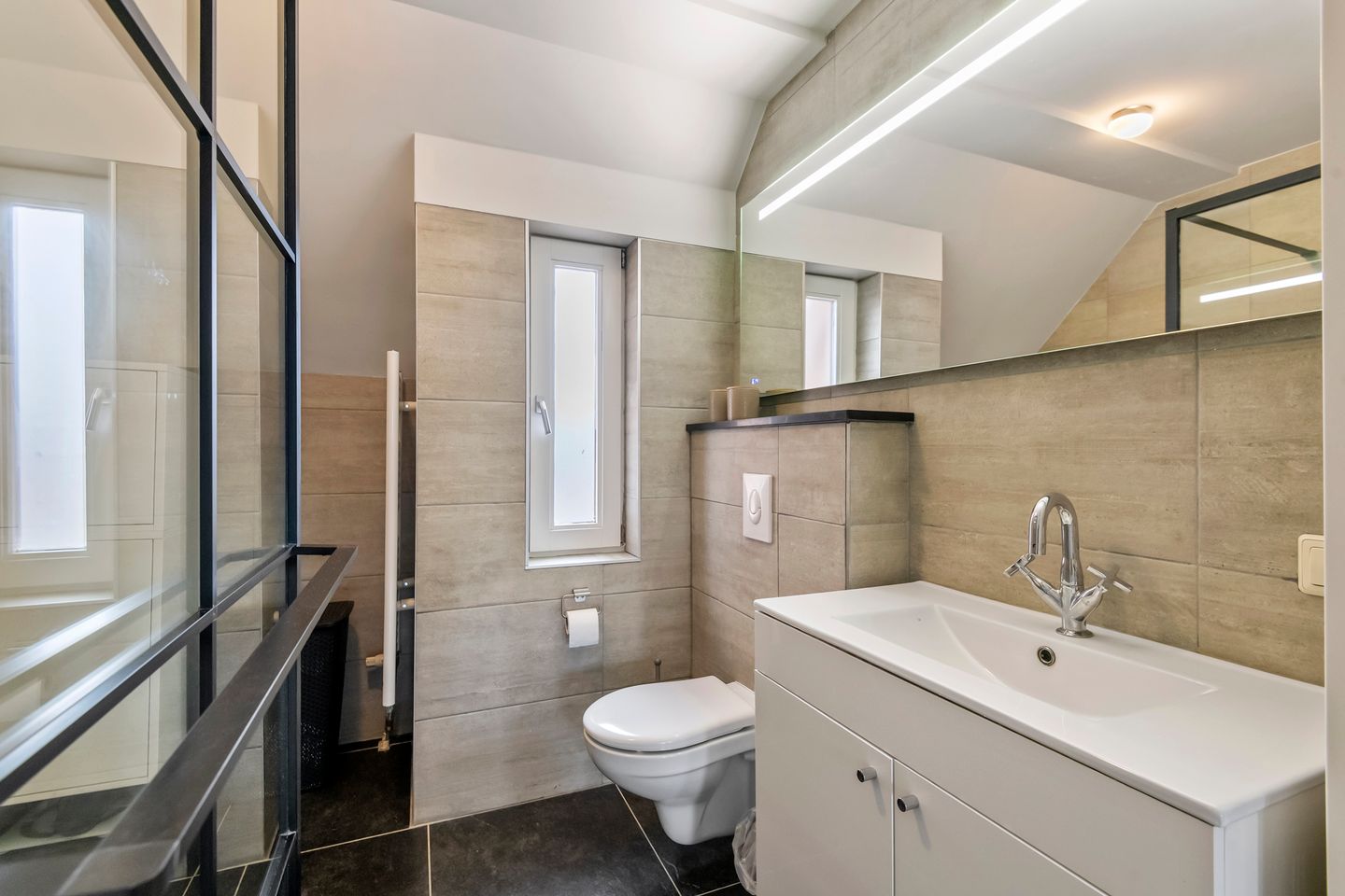 Photo 25 of J.H. L.-van Herwaardenstraat 65