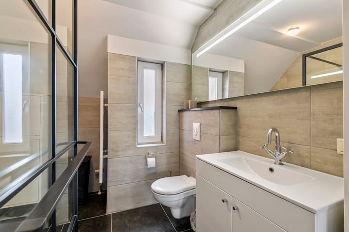 Photo 25 of J.H. L.-van Herwaardenstraat 65