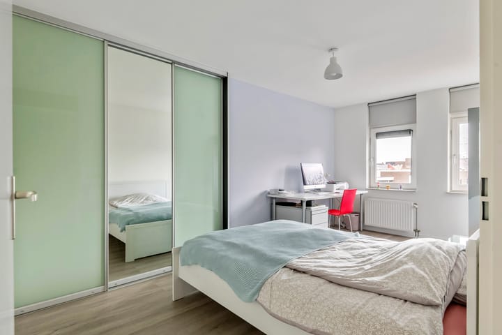 Photo 28 of J.H. L.-van Herwaardenstraat 65