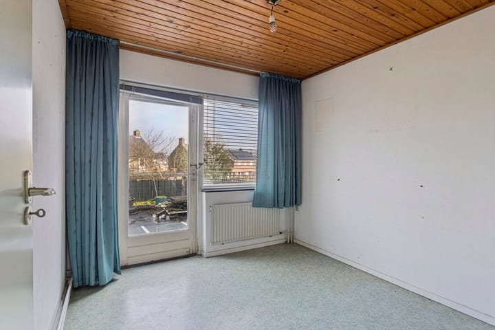 Photo 16 of Burg. Remmenstraat 15