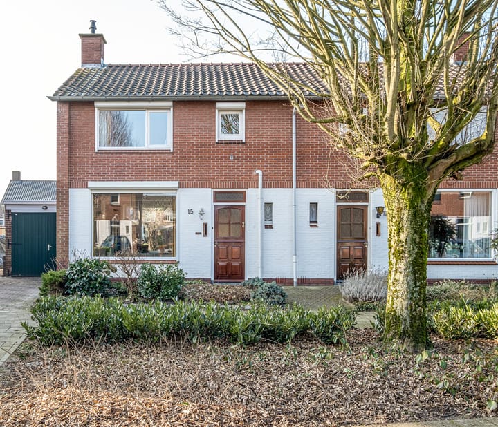 Foto 33 van Rozenstraat 15