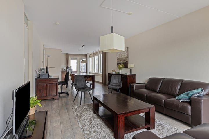 Photo 13 of Steenkamplaan 6