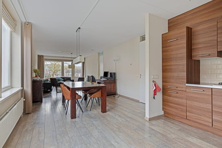 Photo 14 of Steenkamplaan 6