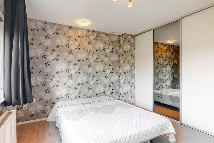 Photo 14 of Cromhoutstraat 36