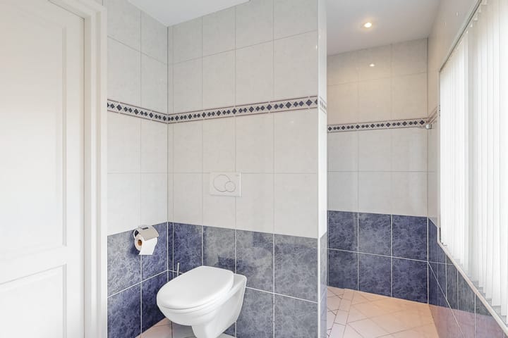 Photo 18 of Cromhoutstraat 36