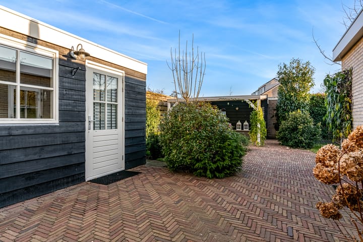 Photo 28 of Cromhoutstraat 36