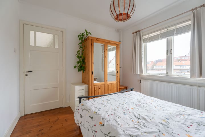 Foto 13 van Mgr. Broerestraat 21