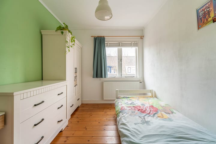 Foto 16 van Mgr. Broerestraat 21