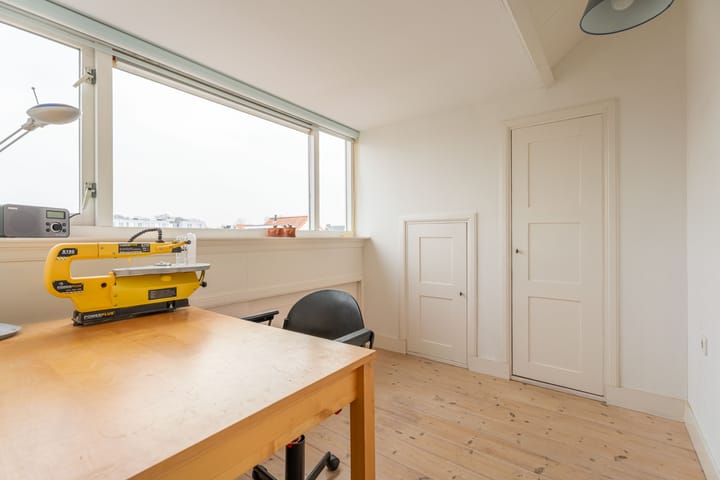 Foto 22 van Mgr. Broerestraat 21