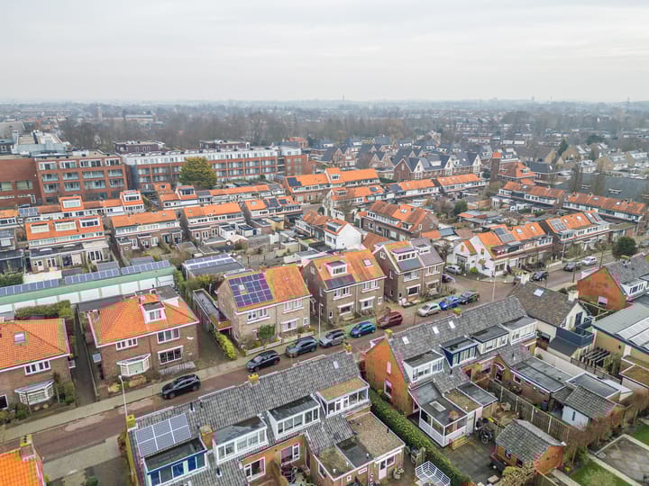 Foto 30 van Mgr. Broerestraat 21