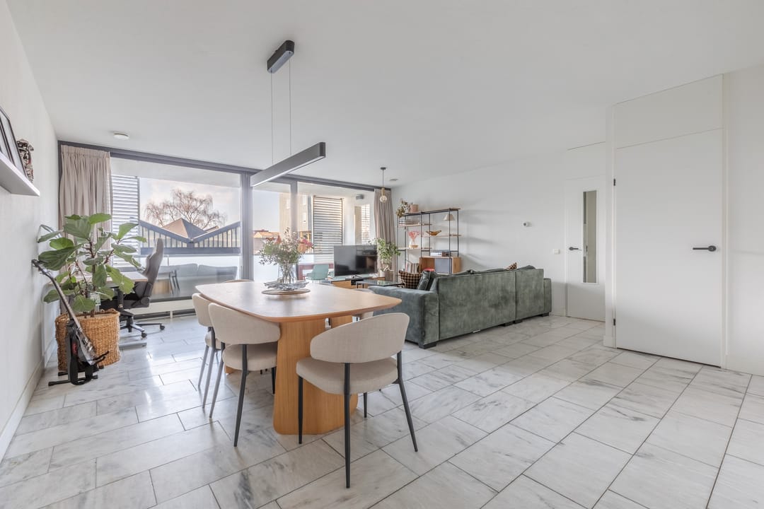 Photo 2 of Wijnand Nuijenstraat 132