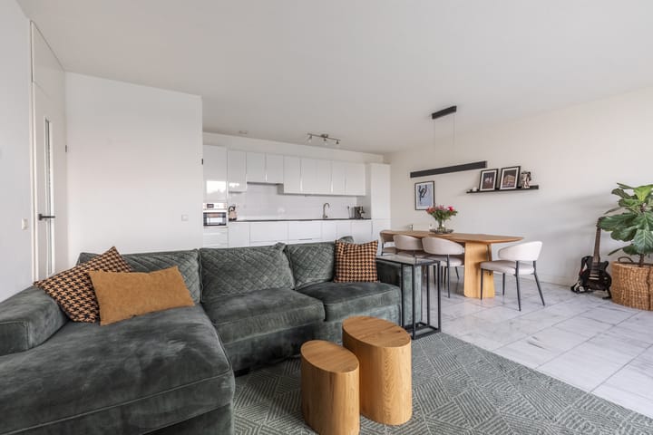 Foto 12 van Wijnand Nuijenstraat 132