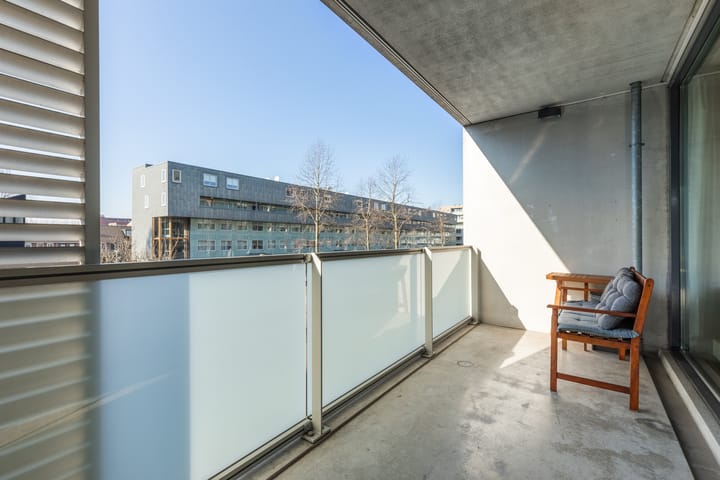 Foto 22 van Wijnand Nuijenstraat 132