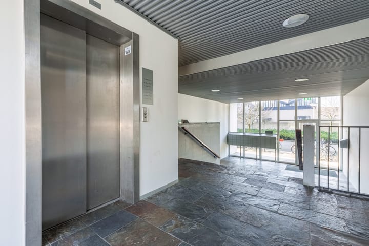 Foto 47 van Wijnand Nuijenstraat 132