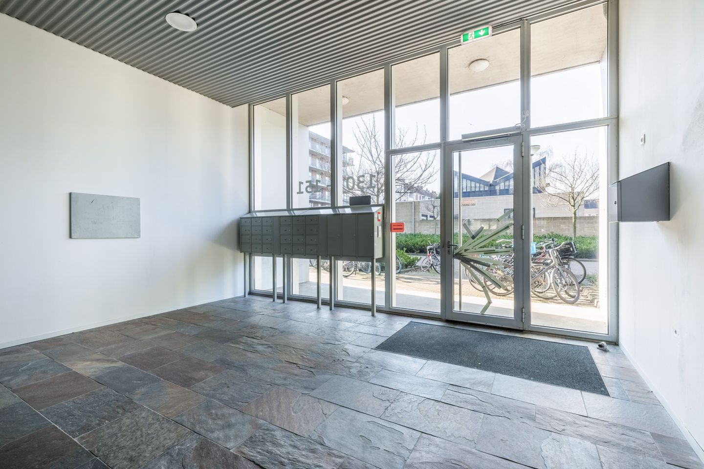 Photo 49 of Wijnand Nuijenstraat 132