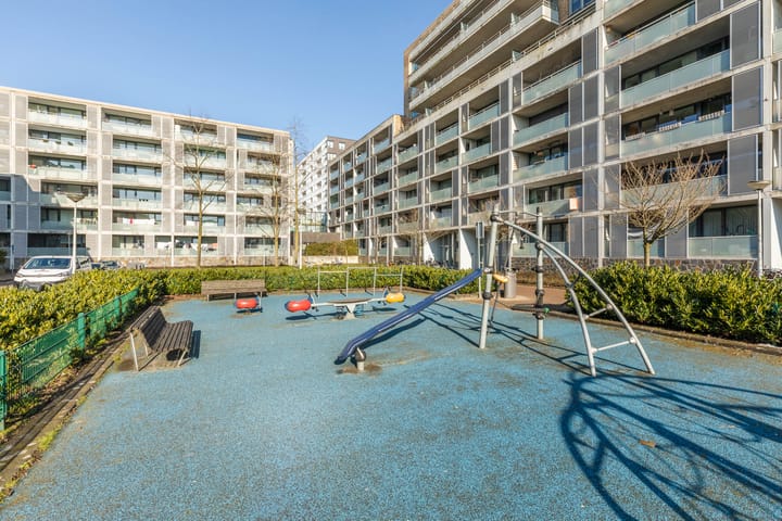 Foto 53 van Wijnand Nuijenstraat 132