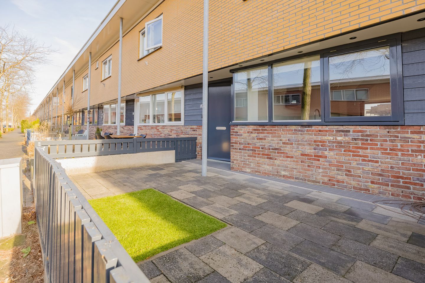 Foto 4 van Morgen 83