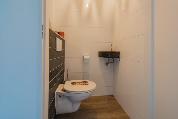 Foto 7 van Morgen 83