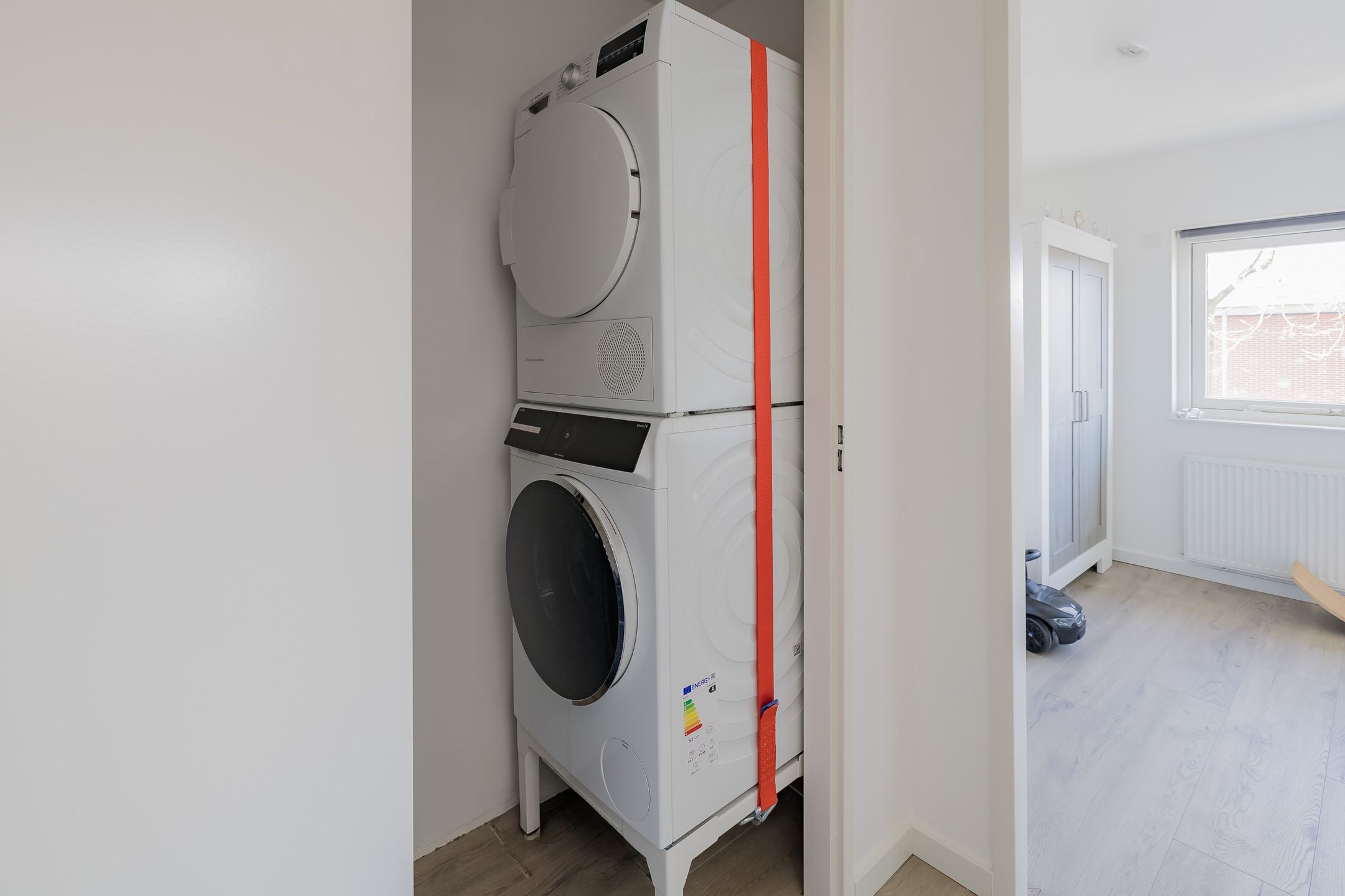 Foto 18 van Morgen 83