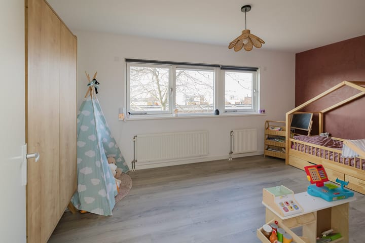 Foto 30 van Morgen 83