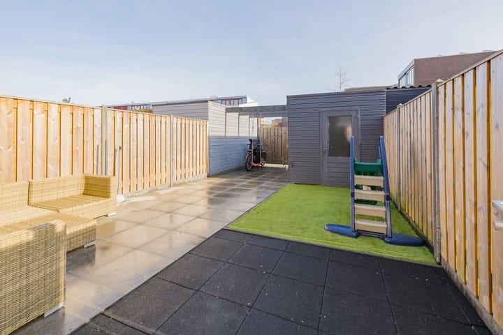 Foto 34 van Morgen 83