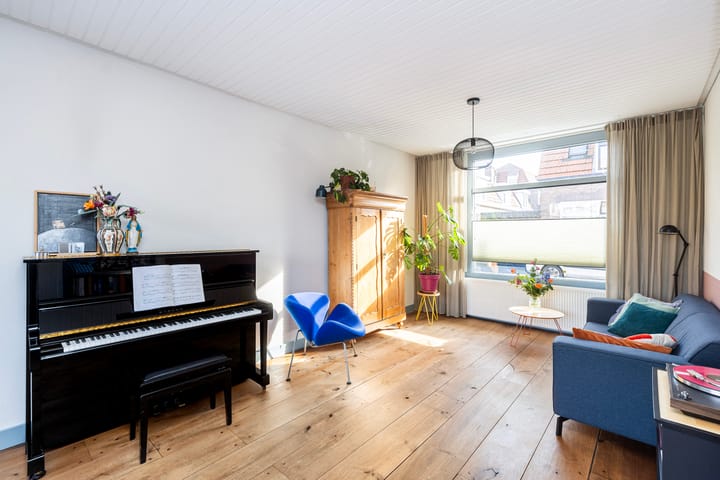 Foto 3 van Van Ostadestraat 2