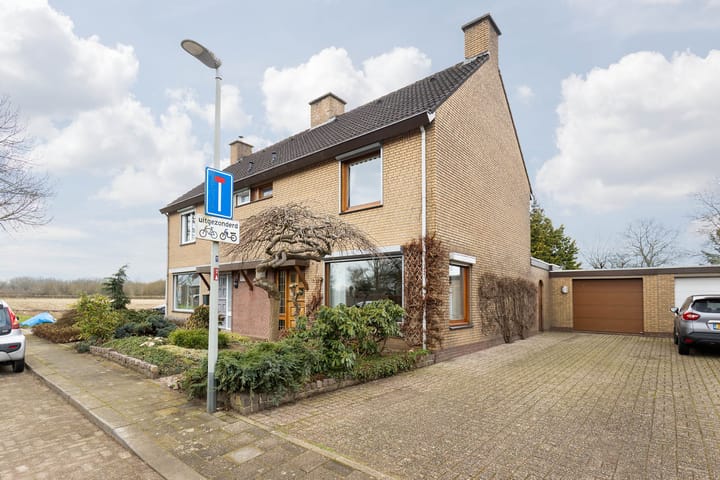 Foto 1 van Millenerweg 52