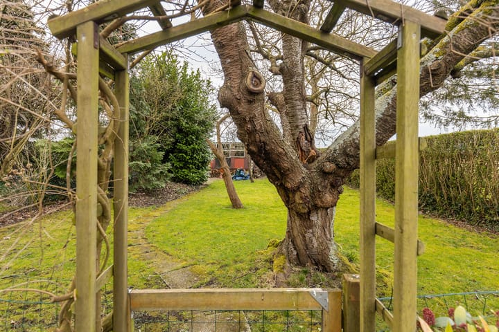 Foto 38 van Millenerweg 52