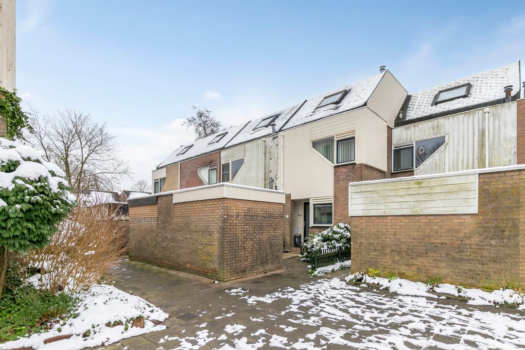 Photo 1 of Roelofsstraat 5