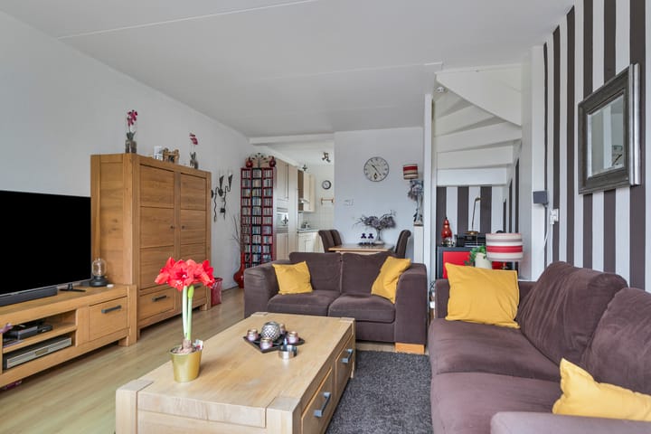 Foto 14 van Roelofsstraat 5