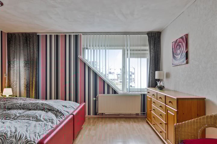 Foto 20 van Roelofsstraat 5