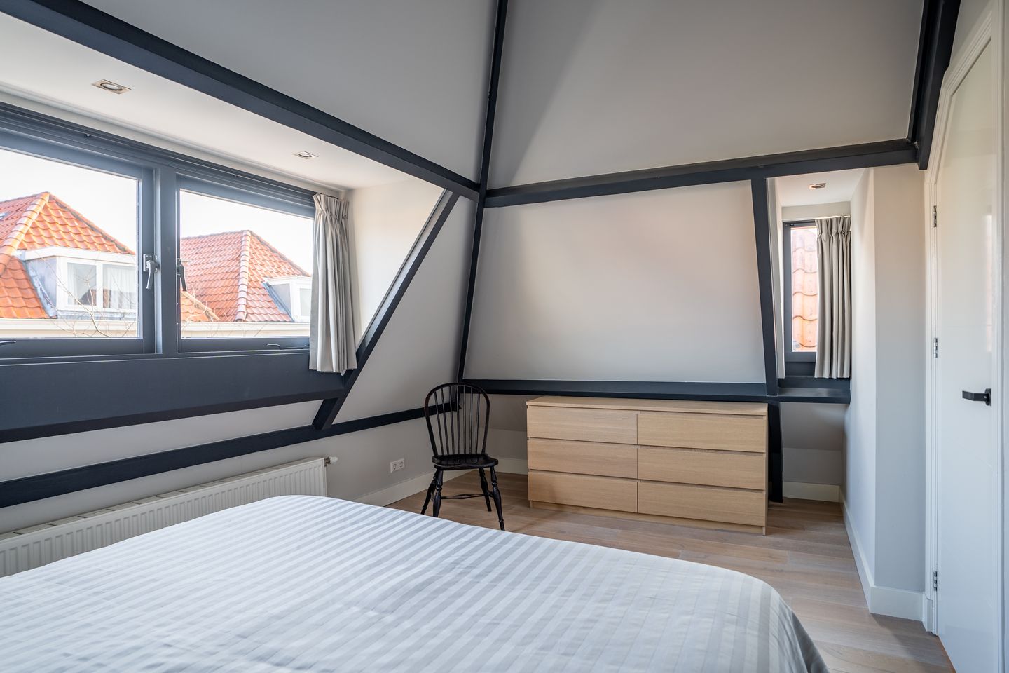 Foto 25 van Barentszstraat 58-A