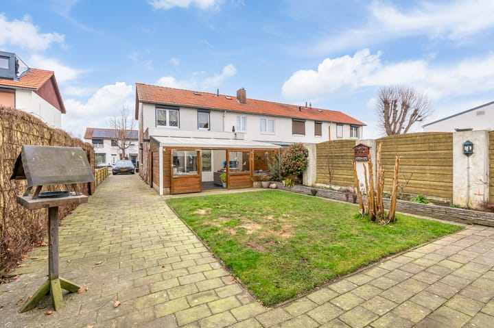 Foto 27 van Lieve Vrouwestraat 47