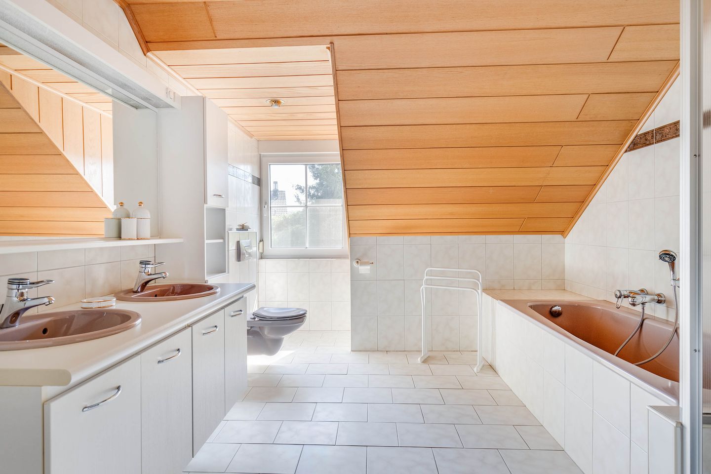 Foto 29 van Golstraat 9