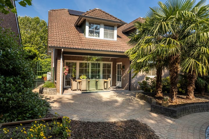 Foto 51 van Golstraat 9