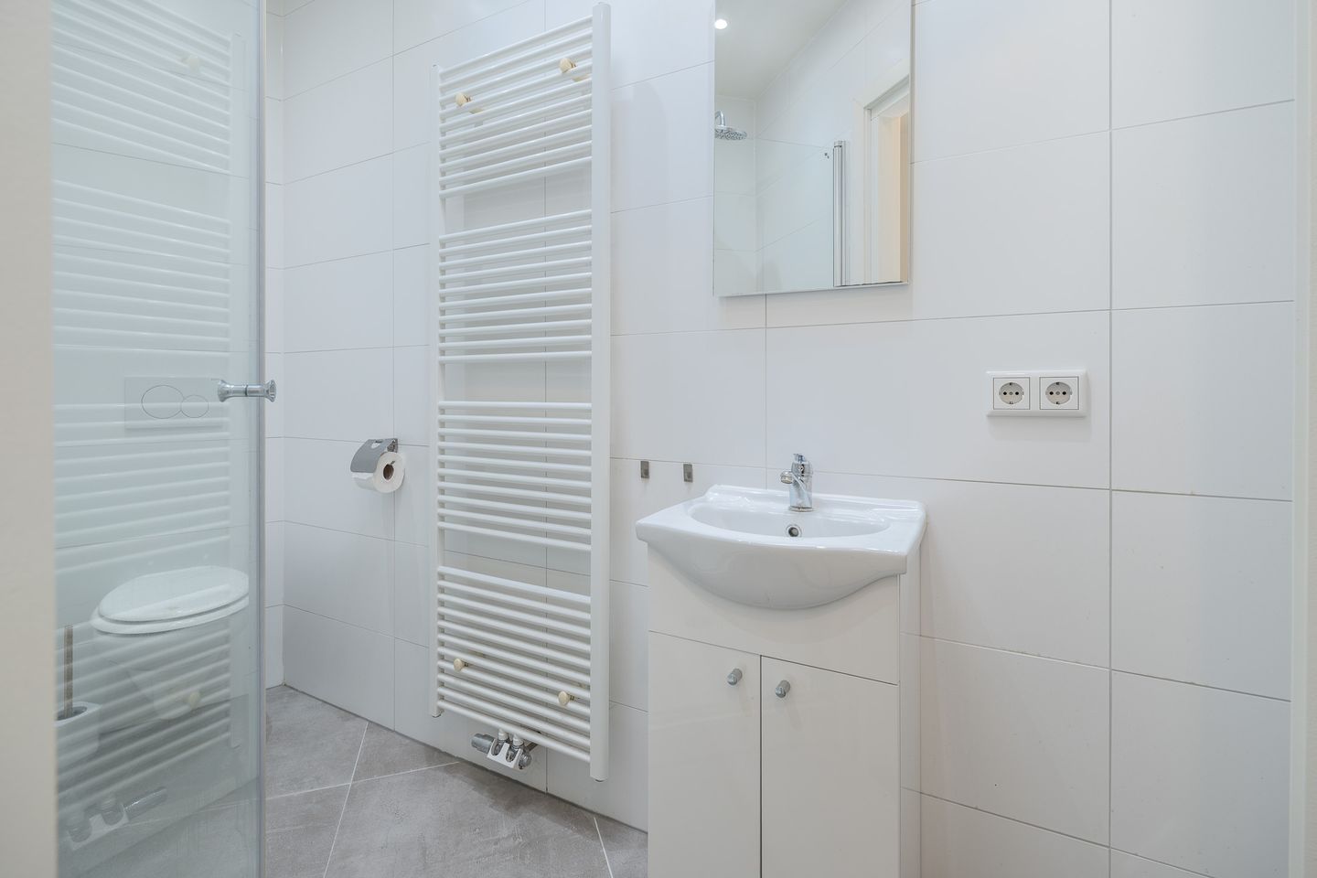 Photo 10 of 's-Gravelandseweg 6-B