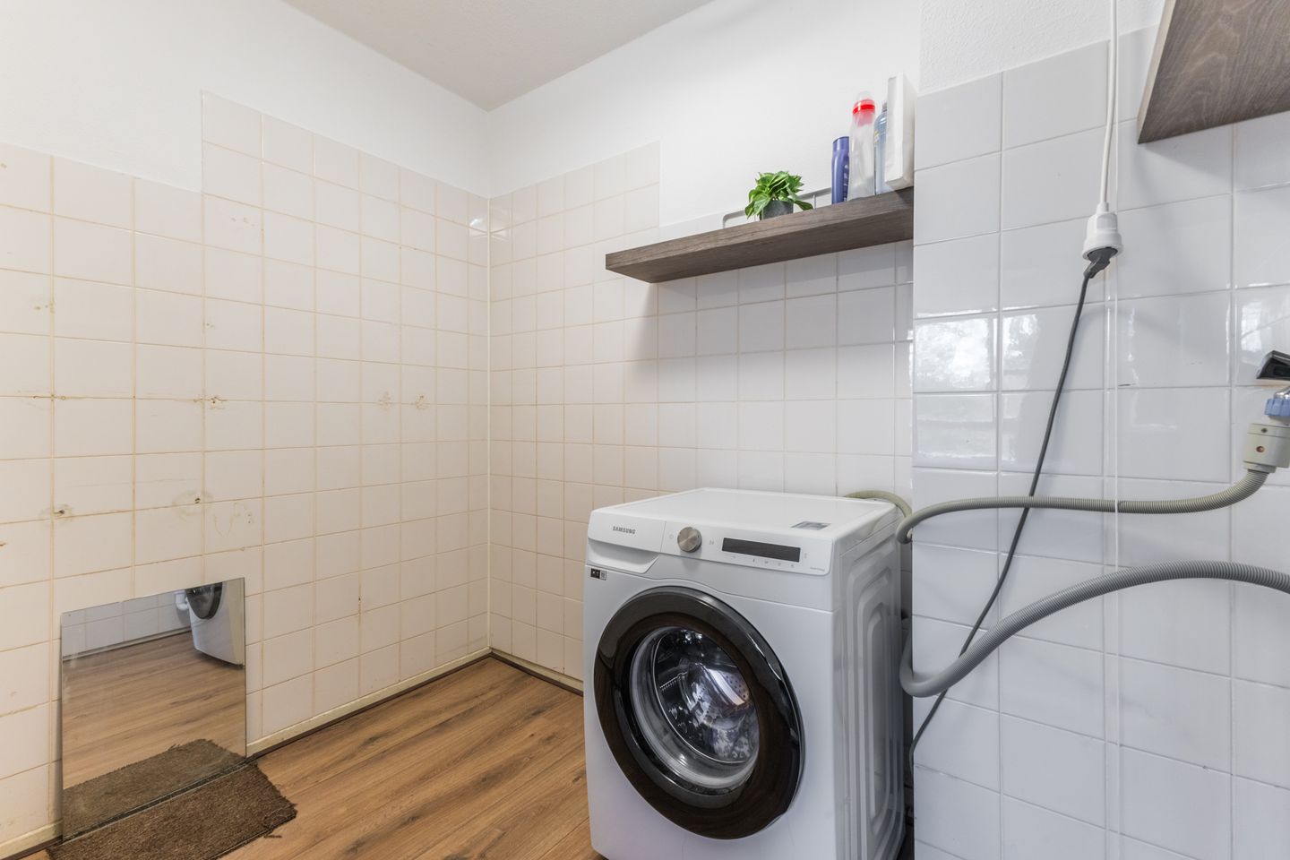 Photo 20 of Wamelstraat 116