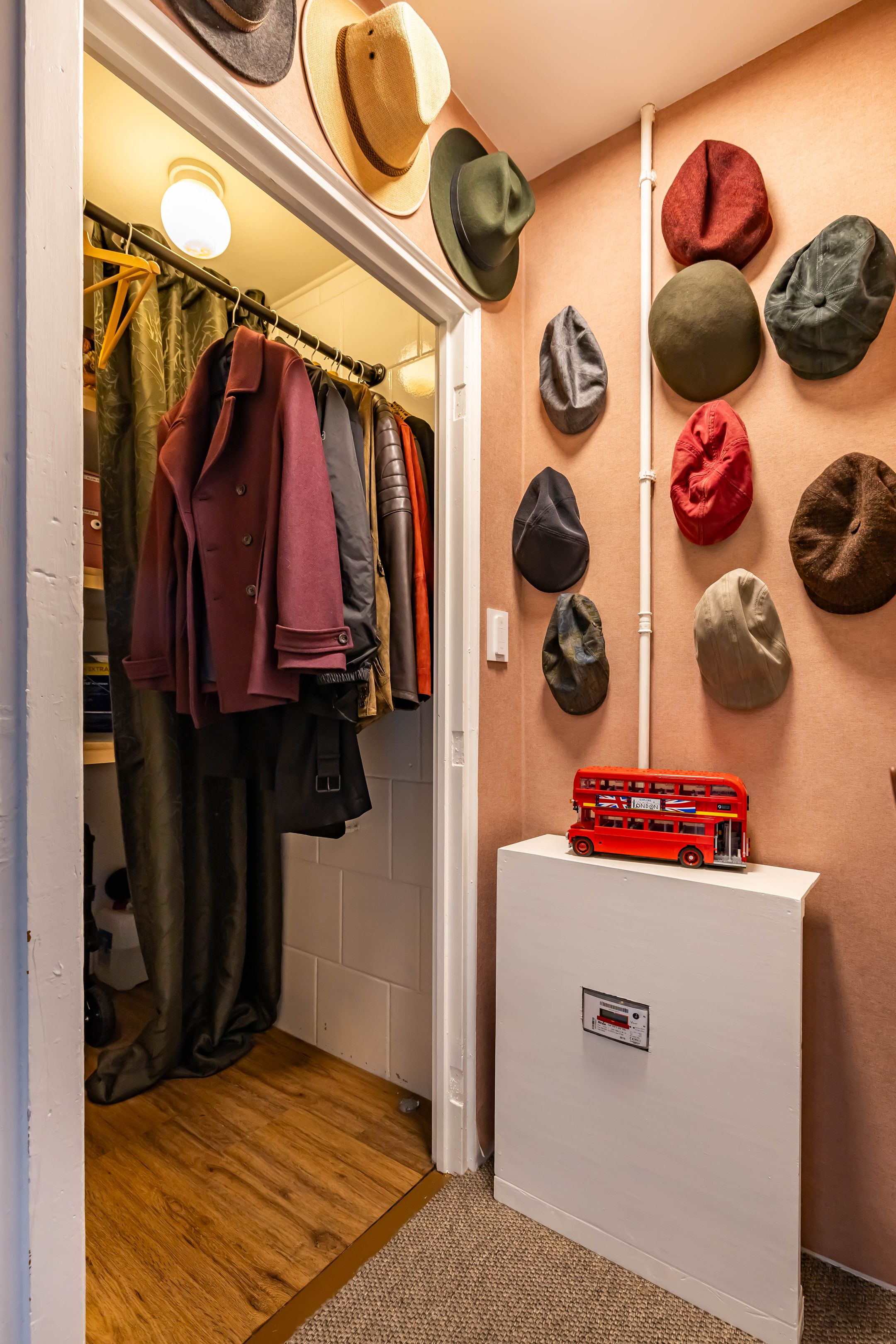 Foto 15 van Albertstraat 6