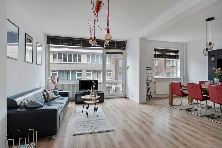 Foto 2 van Pannekoekstraat 24-B