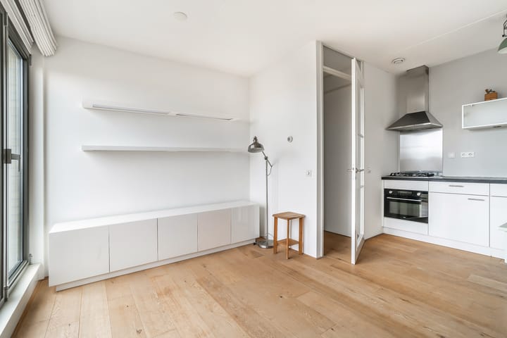 Foto 15 van Charlotte de Bourbonstraat 69