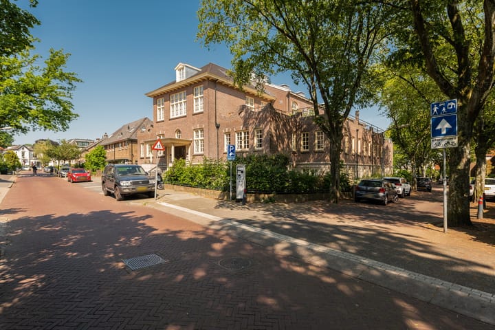 Foto 2 van Badhuislaan 15-G