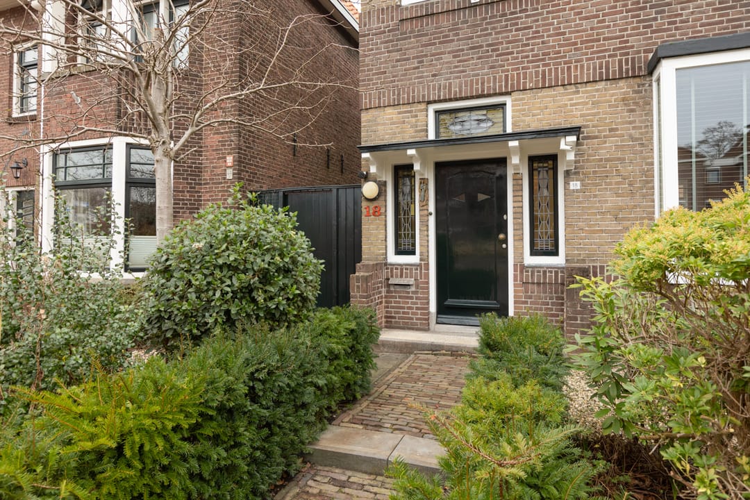 Foto 38 van Leeuwarderweg 18