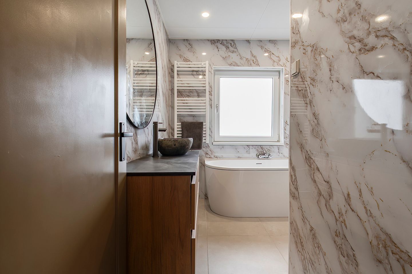 Foto 25 van Vliegerweg 24