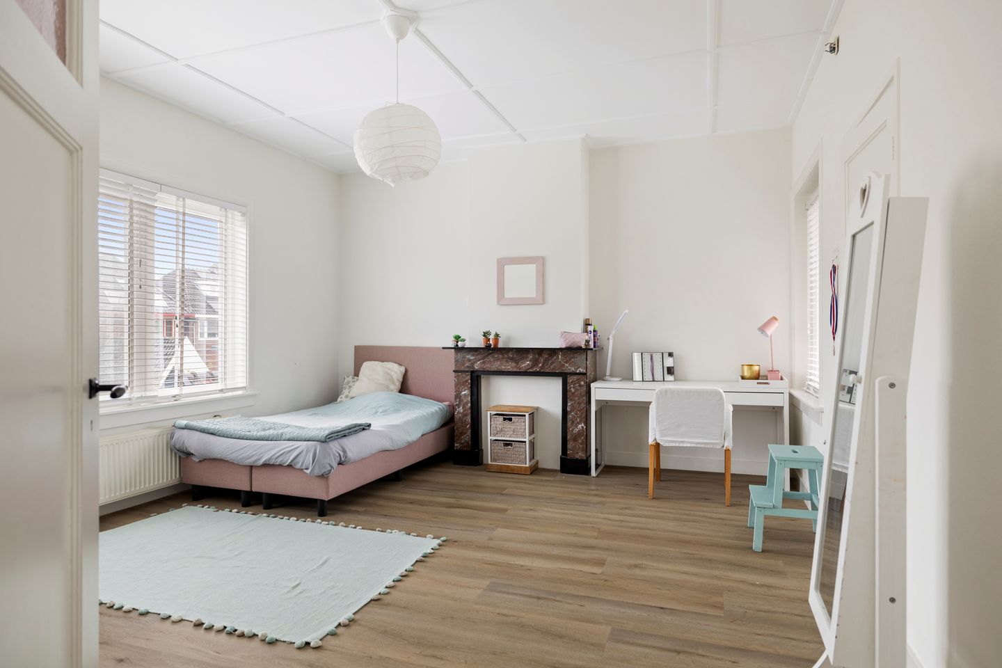 Foto 25 van E. Tesschenmacherstraat 16