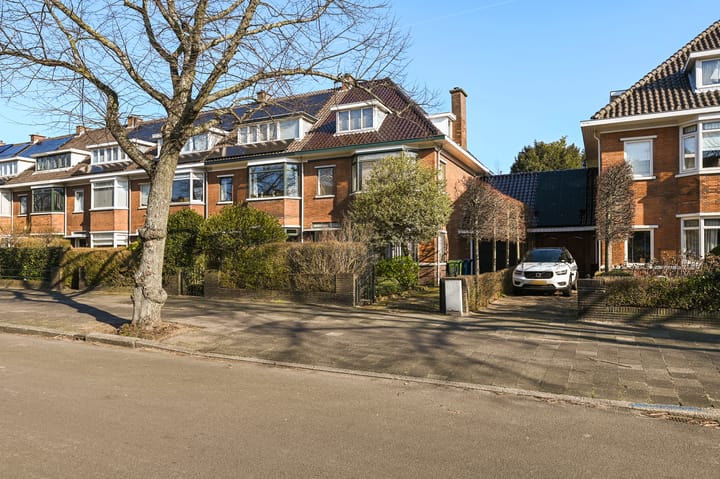 Laan van Nieuw Oosteinde 227
