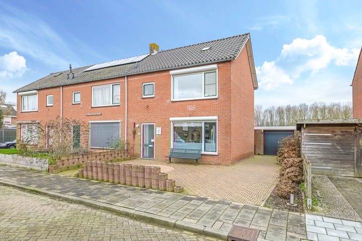 Photo 6 of Dr. A.R. Holstraat 38